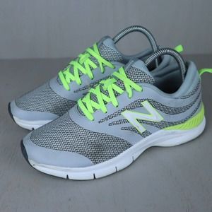 New Balance 713 Athletic Running Shoe Womens Size 7.5 WX713HV Gray Green White